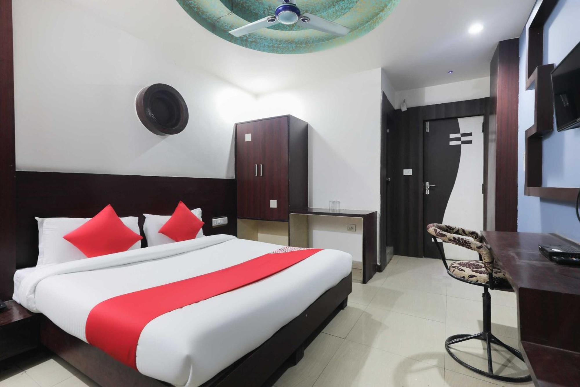 Super Oyo Hotel O Happy Residency Бхопал Экстерьер фото
